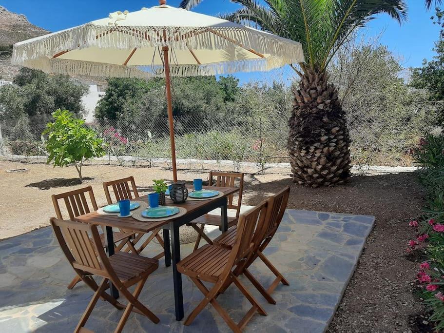 Annika'S Summer Dream Livadia  Exterior photo